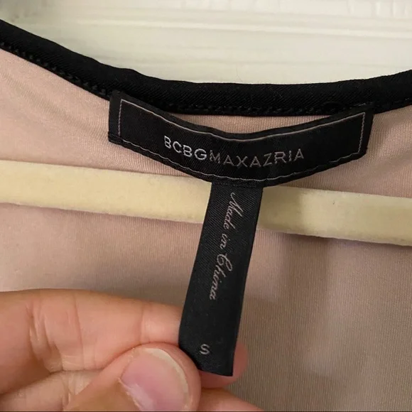 SOLD ON INSTA - Picture 3 of 3